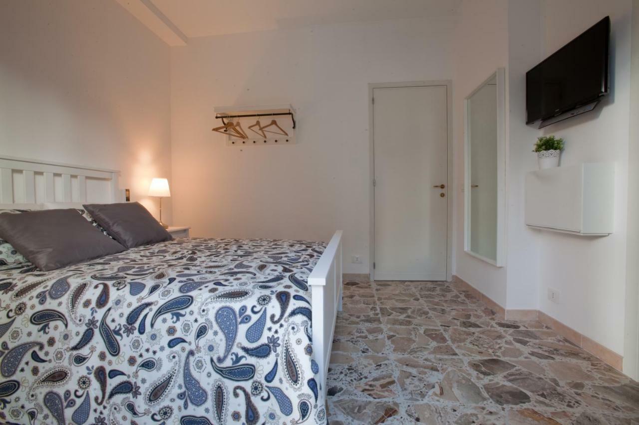 Casa Madonna Delle Grazie Apartment Модика Екстериор снимка